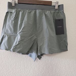 NWT Ten Thousand Men Shorts 3" Distance Lined Green Small Active Workout
